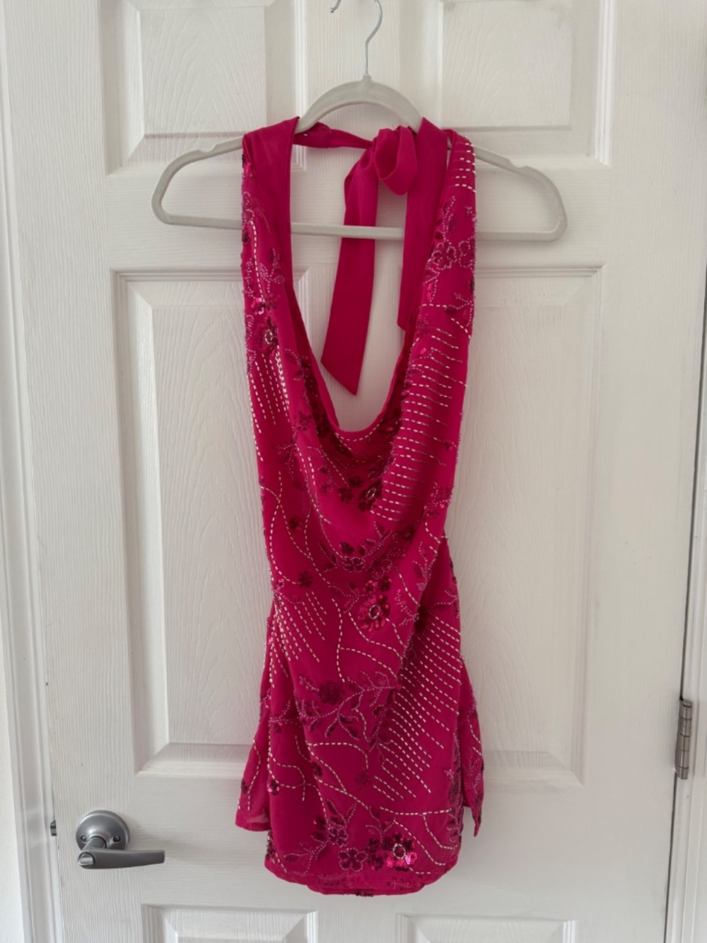 Peppermayo Cinzia Beaded Mini Dress
Open Back Mini Dress in Fuchsia